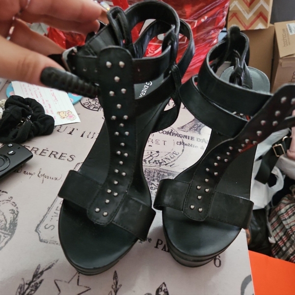 BCBGeneration Heels - Picture 1 of 4